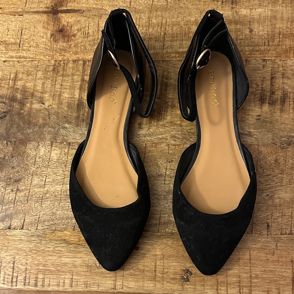 Black Pointed Toe Ankle Strap Flats 7.5 bamboo brand faux suede and leather NEW